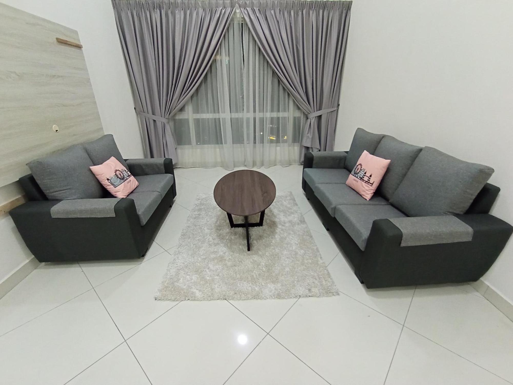Habibi Klcc Hostel